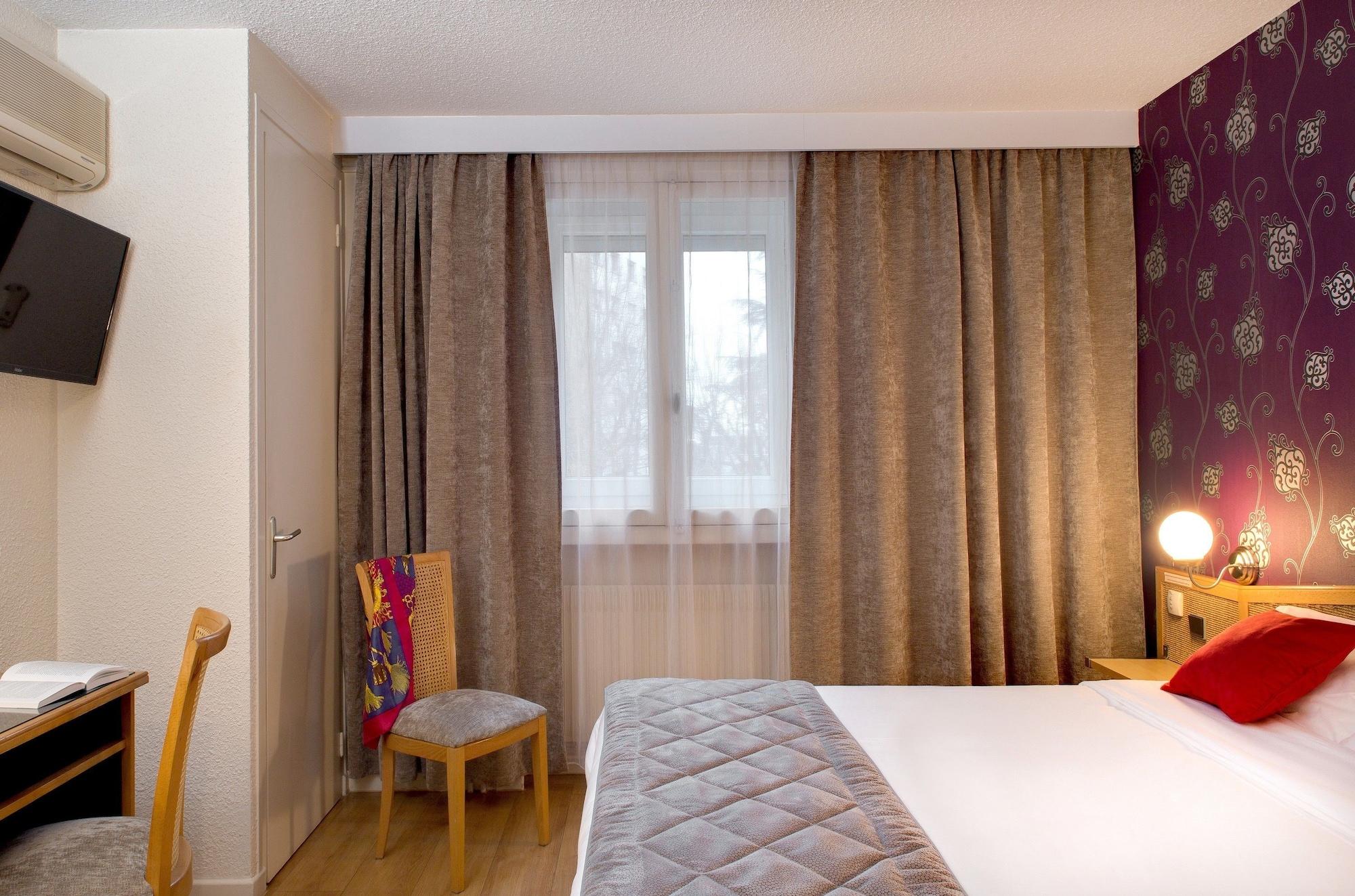 Logis Hotel Du Midi - Saint Etienne Sud Eksteriør bilde